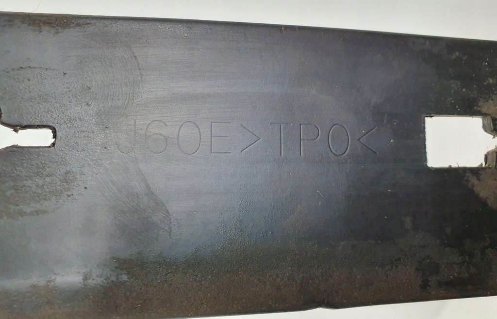 фото №4, Молдинг кронштейн порог левая mazda rx-8 j60e