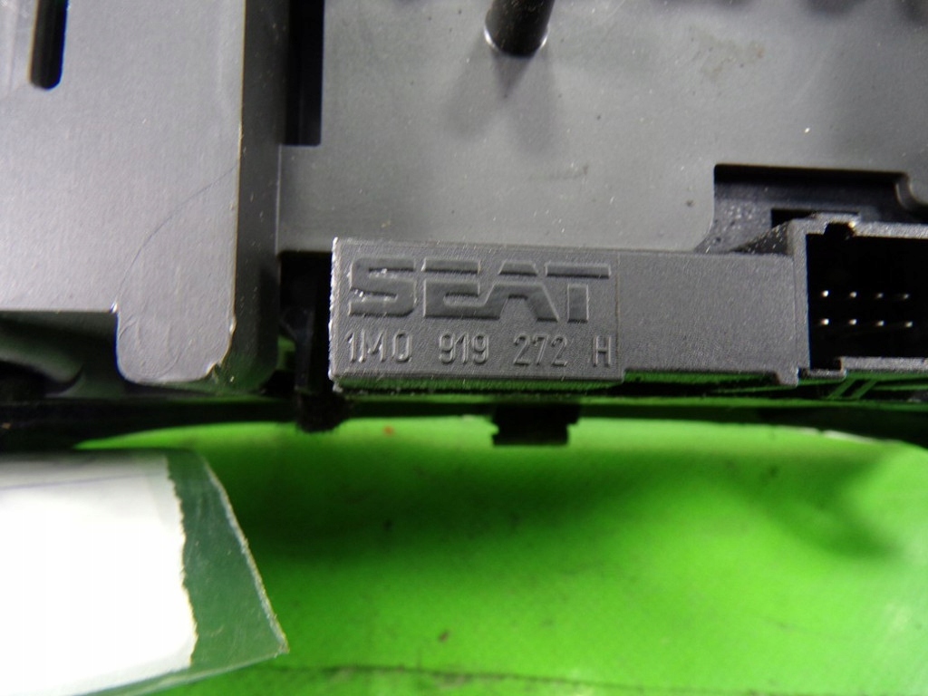 фото №12, Seat toledo 1.8 20v 120 km лічильник прилади спідометр 1m0919272h