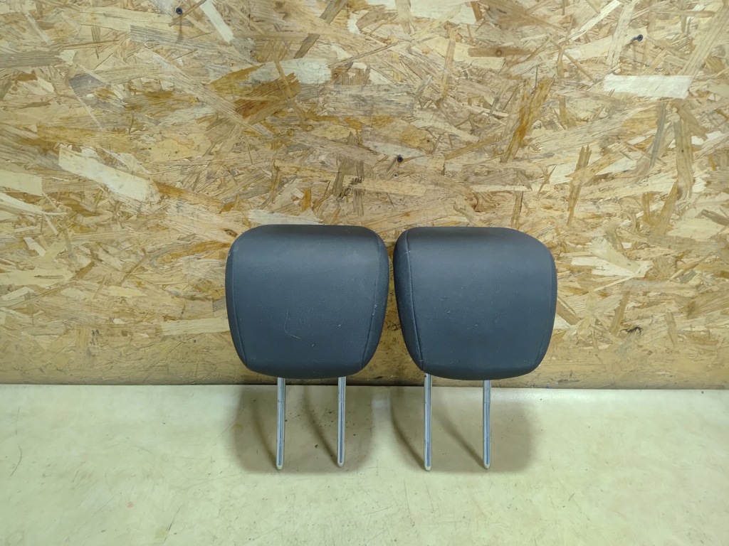 фото №1, Fiesta mk7 подголовник подголовники задняя 08-17