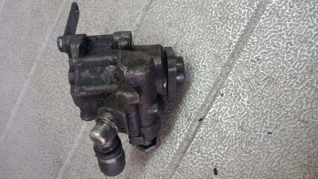 фото №5, Насос підсилювача audi a6 4b0145153