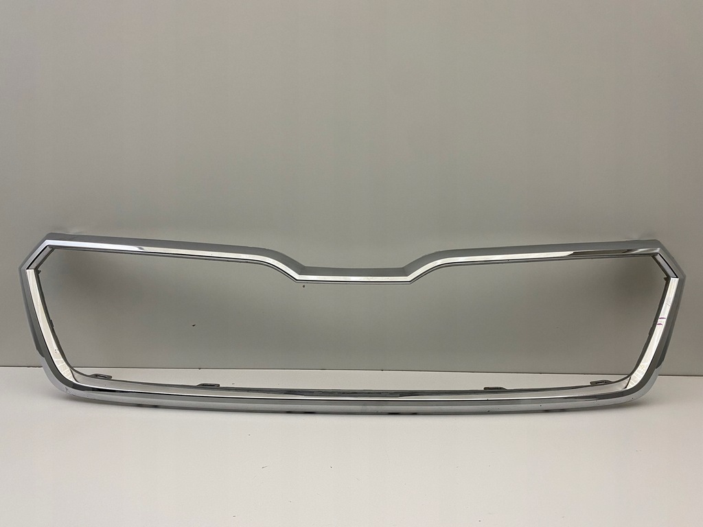 фото №1, Skoda kamiq 658 рамка решётка хром молдинг 19-