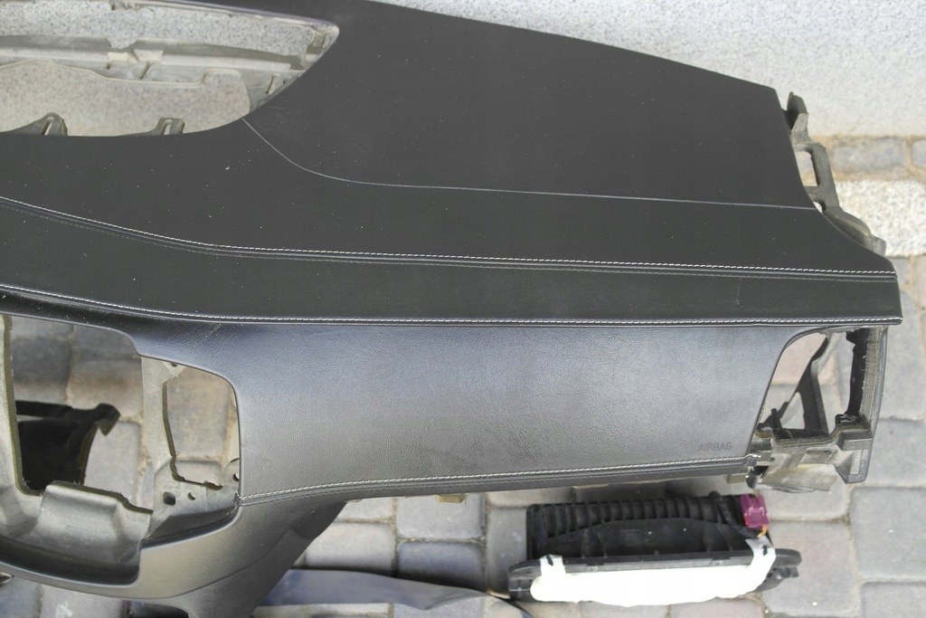 фото №4, Volvo xc90 подушка безпеки панель приладів консоль ремені панель приладів шкіра