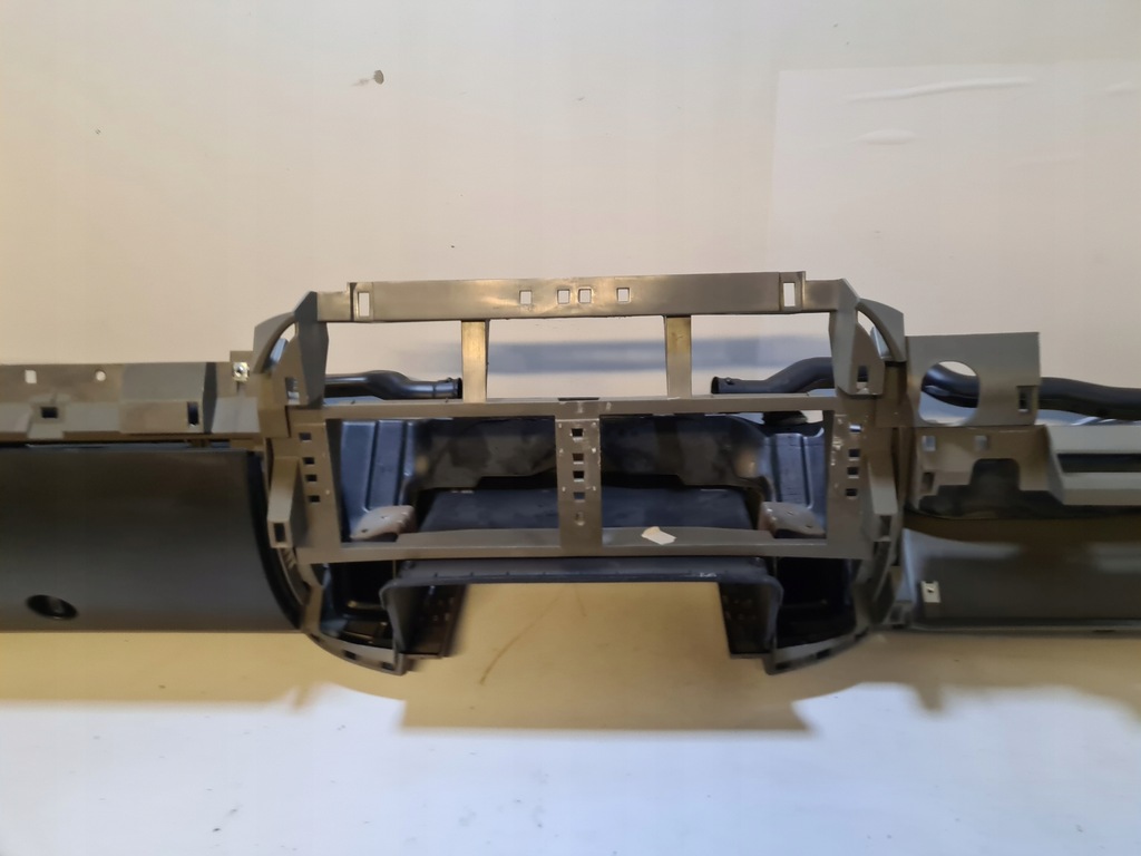 фото №14, Cabstar maxity консоль приборная панель приборная приборная панель