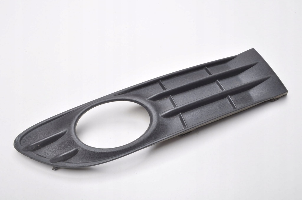 фото №1, Volvo s40 ii рамка решётка противотуманной фары левая lift 31323405