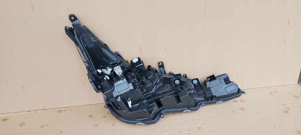 Фара перед передняя левая toyota corolla e21 18-23rok 81150-02s70 оригинал с Разборки