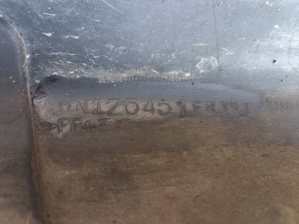 фото №8, Mitsubishi lancer vii 7 03-07 бампер передний oryg