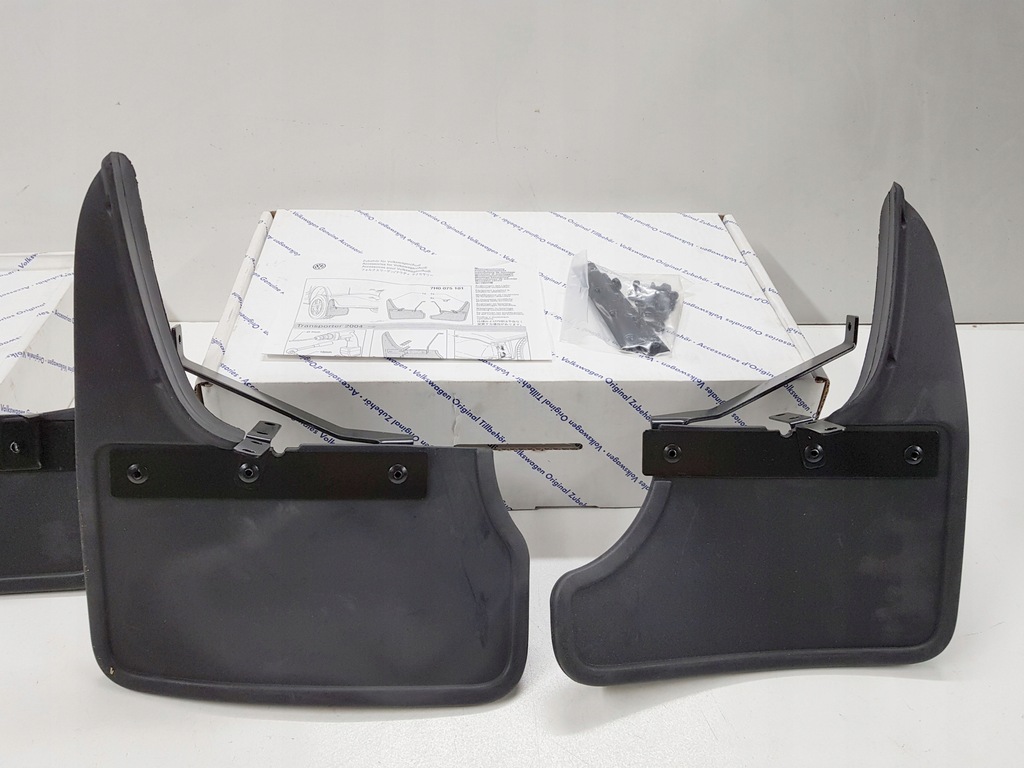 фото №1, Брызговики задние оригинальные ! vw t5 transporter