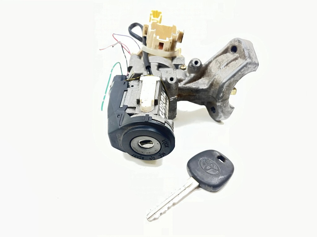 Купити Замок запалювання ключ toyota оригінальний номер 89783-13010