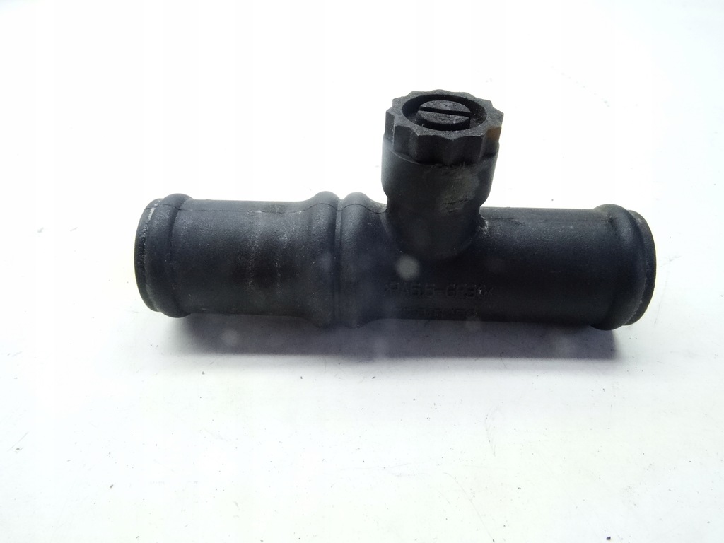 фото №5, Audi a6 a8 d2 патрубок відповітрювач wody циркуляція радіатора рідина 4d0819159