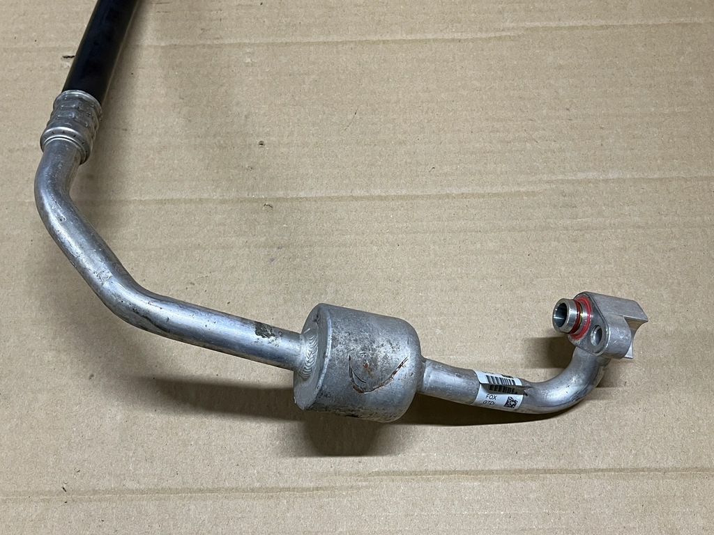 фото №11, Fiesta mk7 lift 1.0 eco шланг трубка кондиціонера c1b1-19f618-jb