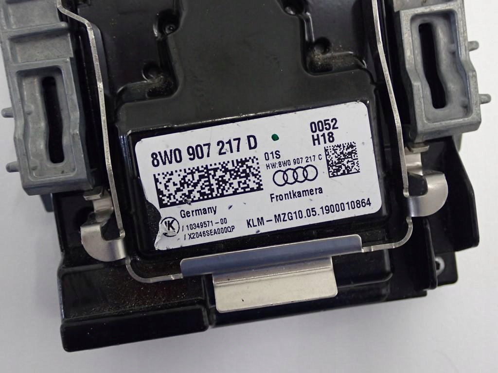 фото №5, Камера ассистент поперечина 8w0907217d audi a4 b9 19r
