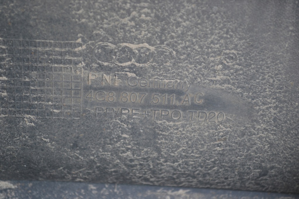 Бампер задня задній audi a7 4g8 s line 4 pdc Ціна