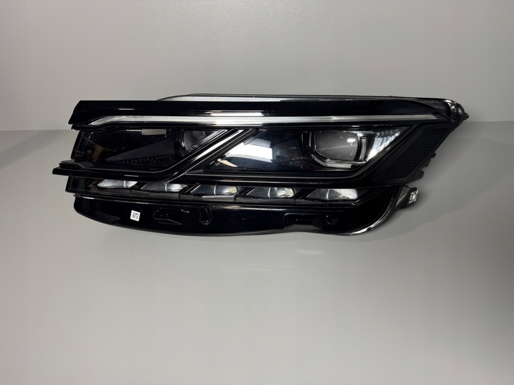 фото №1, Vw touareg 3 iii r-line black full led лампа ліва 761941081