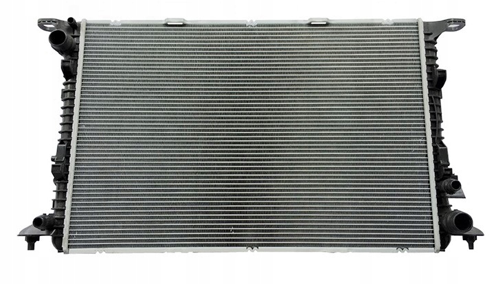 Купити Радіатор води audi a8 4h 3.0 tdi 2010 - 2017