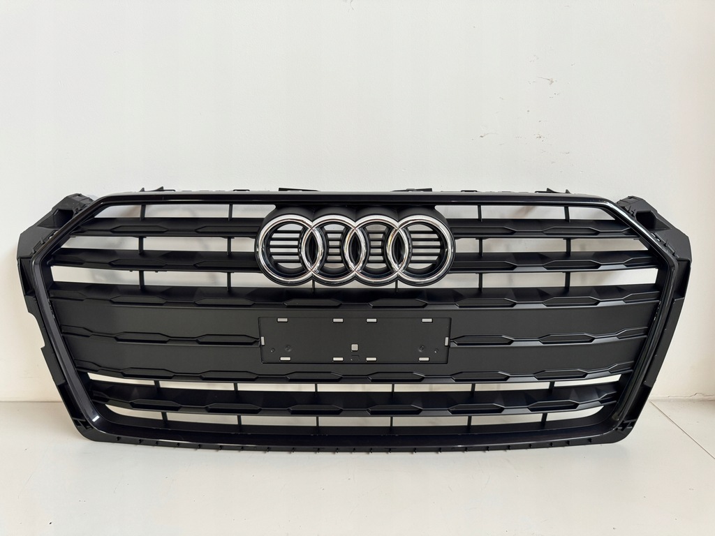 фото №1, Audi a5 8w6 s line lift решётка радиатора решётка радиатора оригинальный