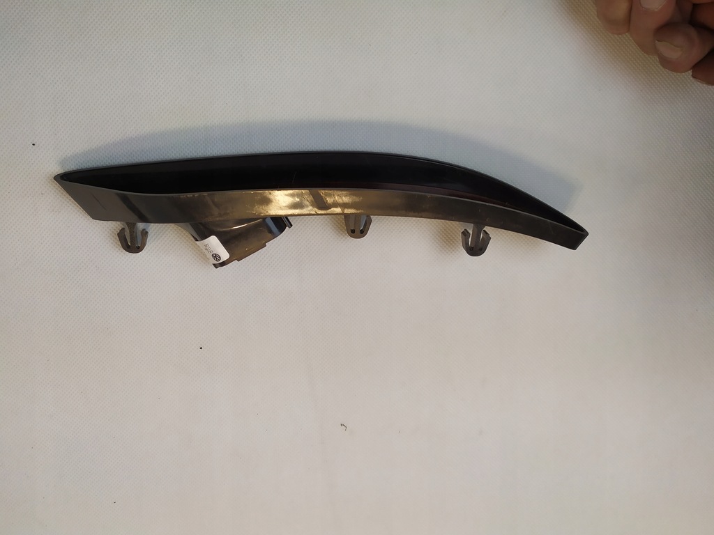 фото №8, Отражатель бампера задняя левый vw id3 новый