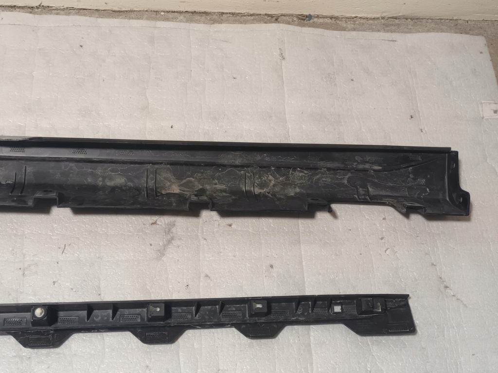 фото №9, Молдинг поріг права mg4 поріг правий