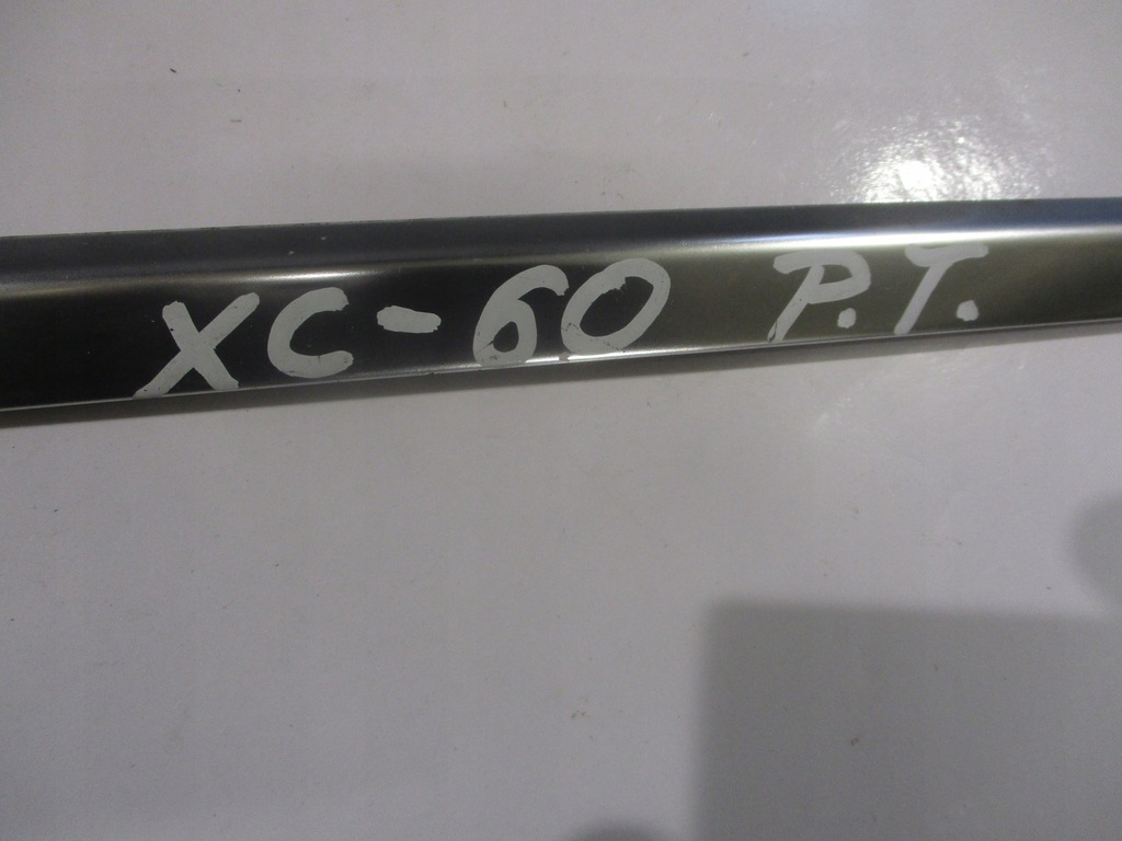 фото №11, Молдинг стекло кузовной крыла правый задняя volvo xc60 i хром