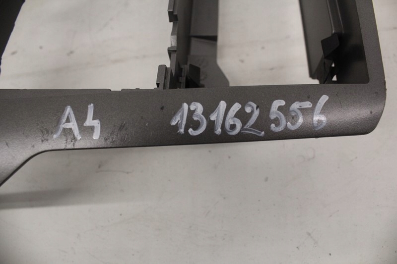 фото №4, 13162556 opel zafira b рамка панель консолі радіо