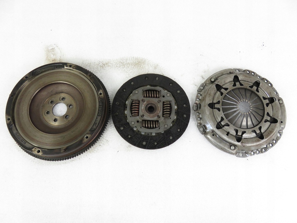 фото №9, Колесо маховик citroen c3 i 1.4 hdi 9639780410 323051510