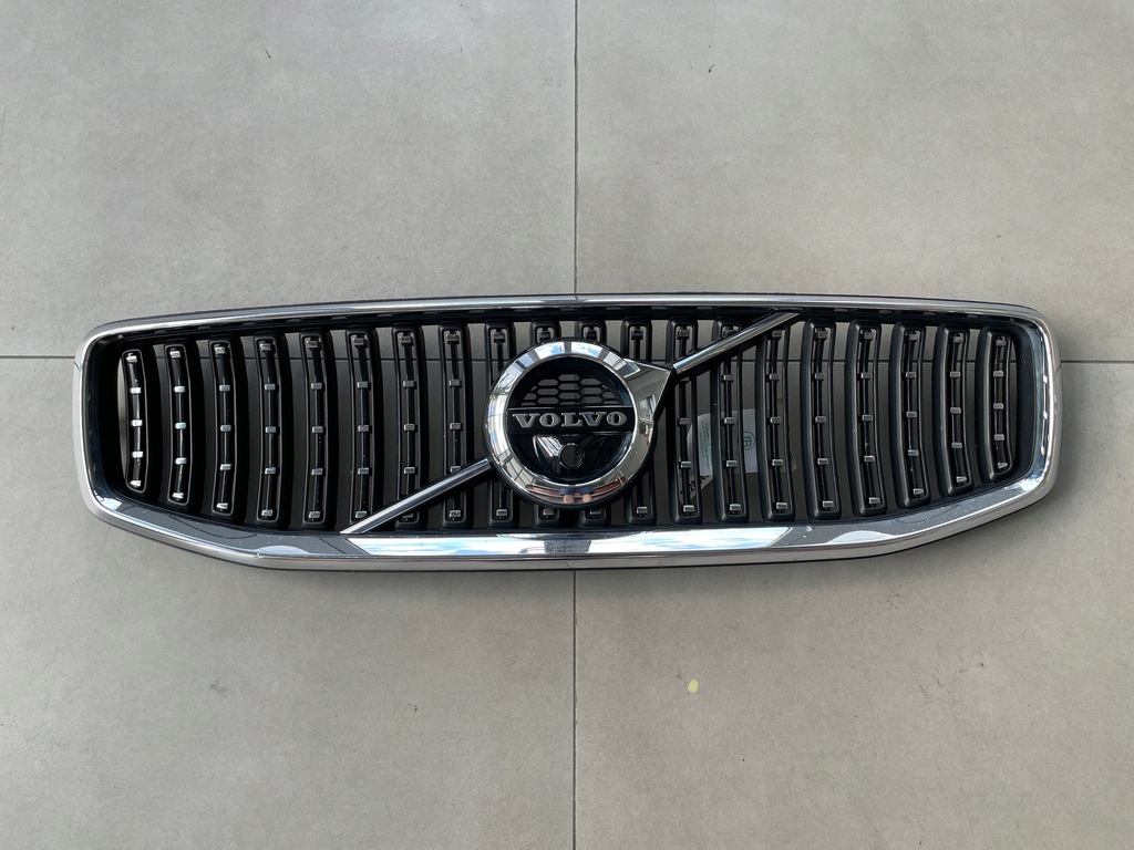 фото №1, Решітка радіатора решітка радіатора volvo v60 ii cross country камера