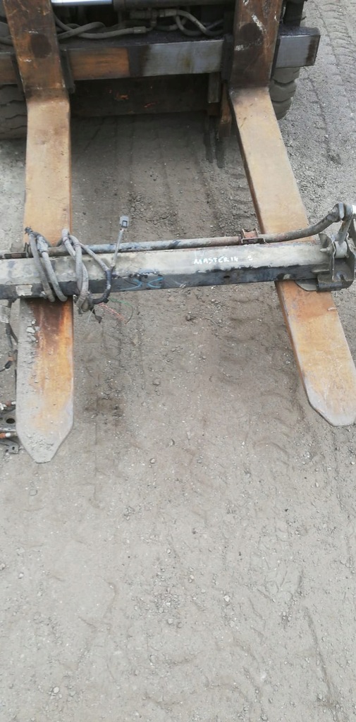 фото №1, Балка подвеска задняя oś master iii movano b