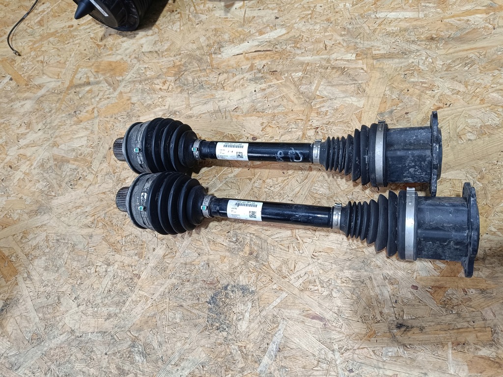 фото №1, Приводной вал 3.0 tdi audi q7 q8 4m0407271ad