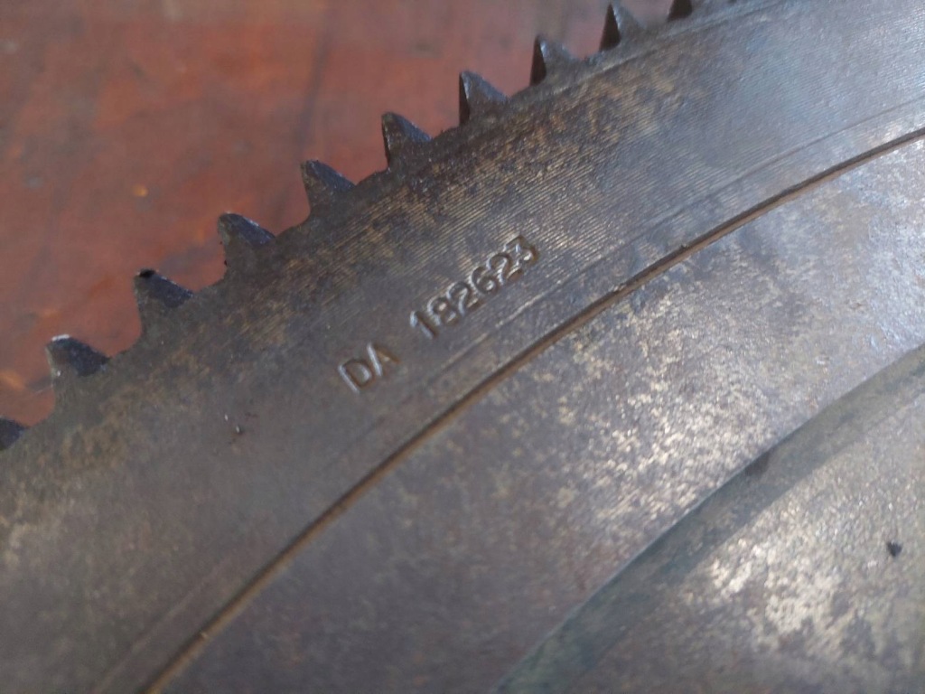 Колесо маховик renault premium i 420 dci в Україні