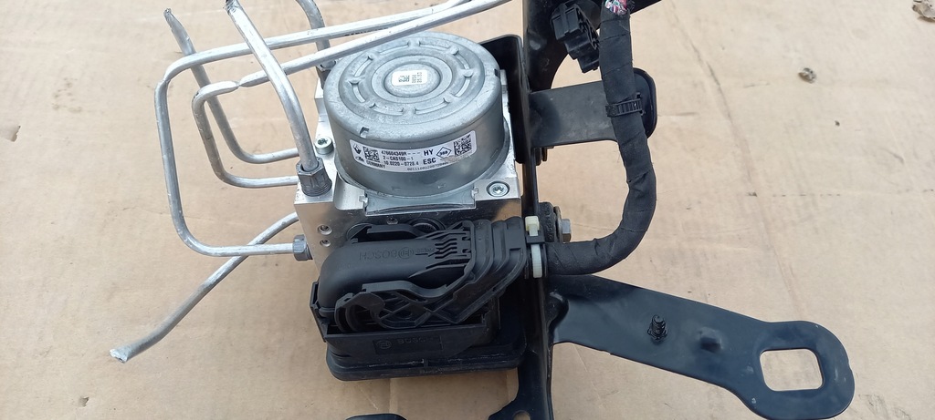 фото №3, Насос abs renault megane iv