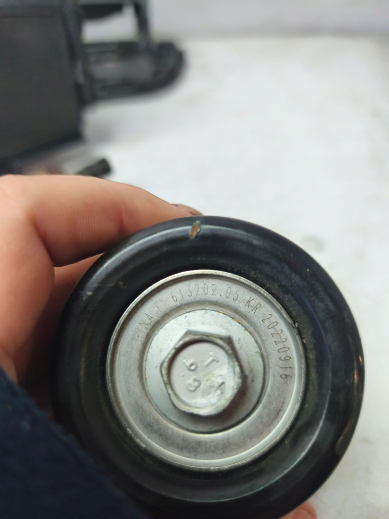 фото №4, Ролик направляющая ремень генератора оригинал rio iv lift 20-23 stonic