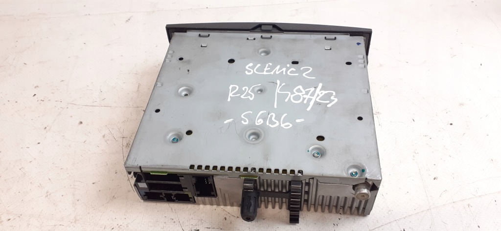 фото №7, Renault scenic ii радио заводской 8200300853