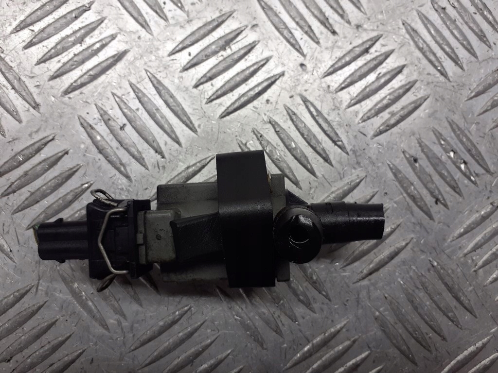 фото №1, Клапан вакуумa skoda octavia i 1.8 t 078906283a