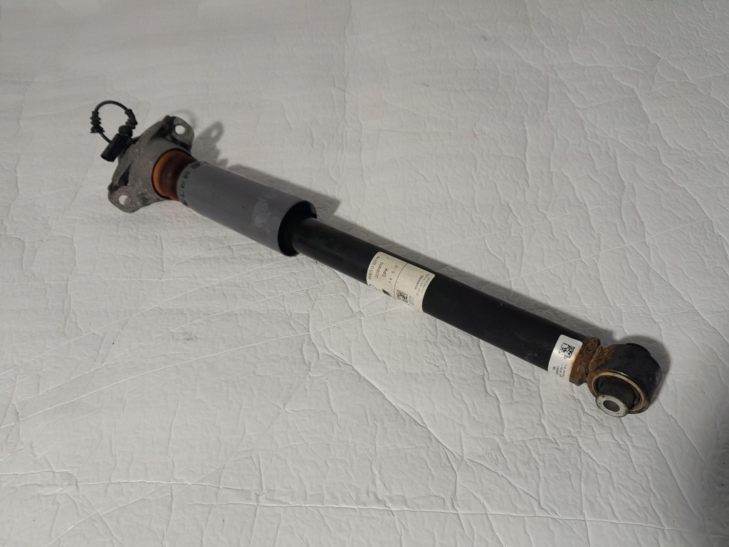 фото №1, Audi s3 8v lift амортизатор задняя - 8v0513021n