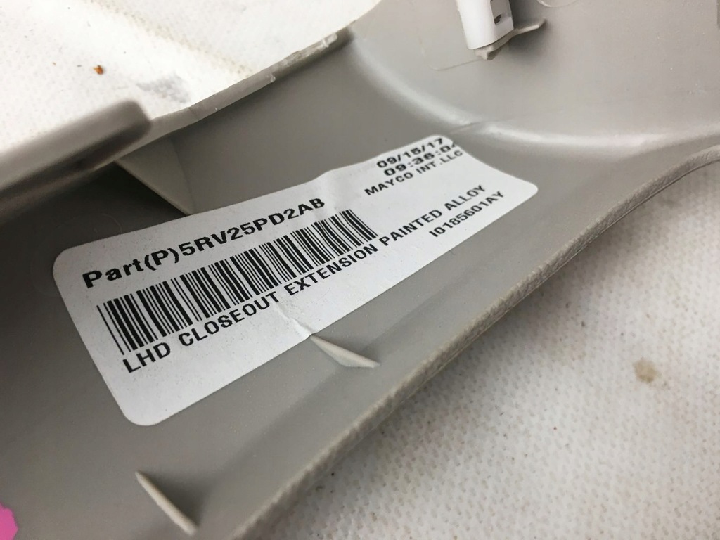 фото №7, Chrysler pacifica 17- защита панели консоли