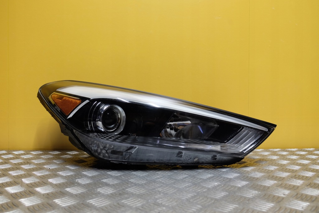 Купить Hyundai tucson 2015- фара фара ксенон с led r америка