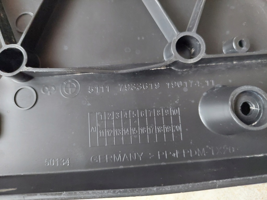 фото №9, Подкладка pod номерной знак - bmw 5 f10 f11