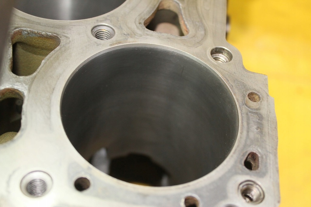 фото №7, Блок двигателя vw phaeton 3.2 fsi 022103021s bkl ayt