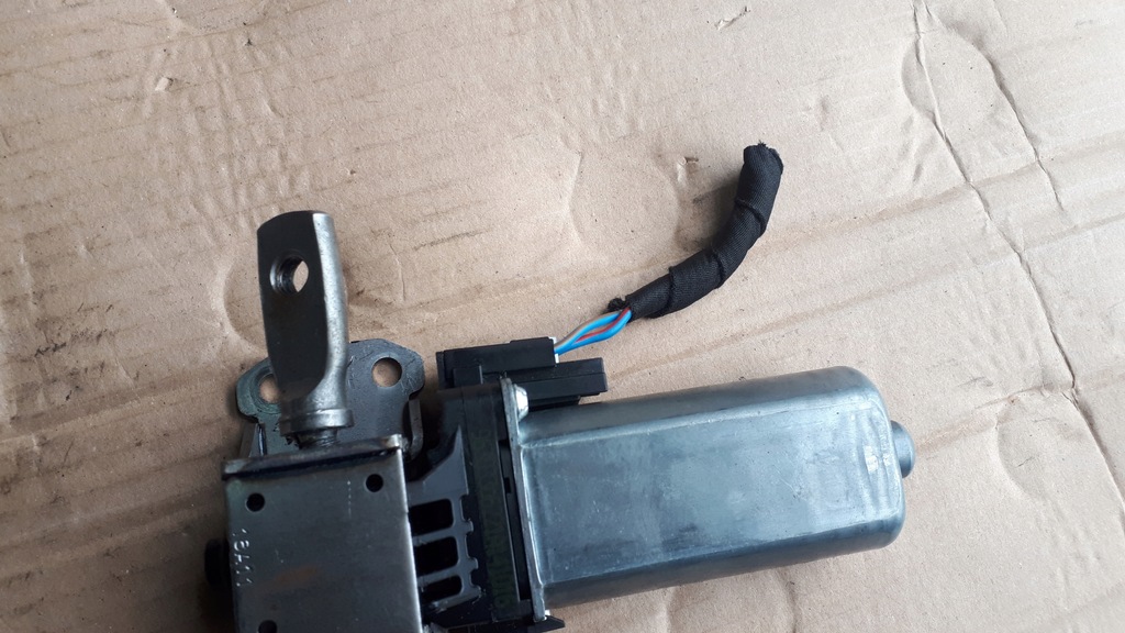 фото №11, A6 c7 моторчик регулировки сиденье левый перед a7