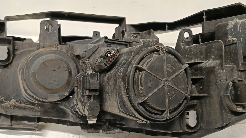 фото №4, Лампа передняя левая renault megane lift