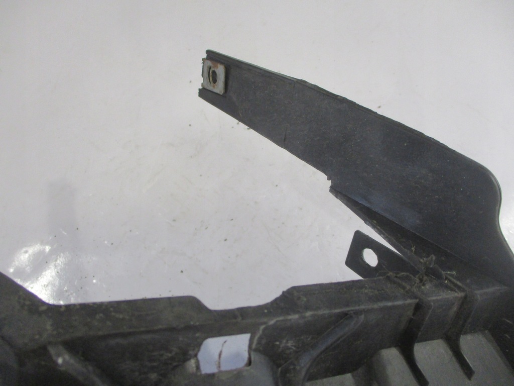 фото №11, Напрямна кронштейн лампи фара лівий перед x1 e84 2990179