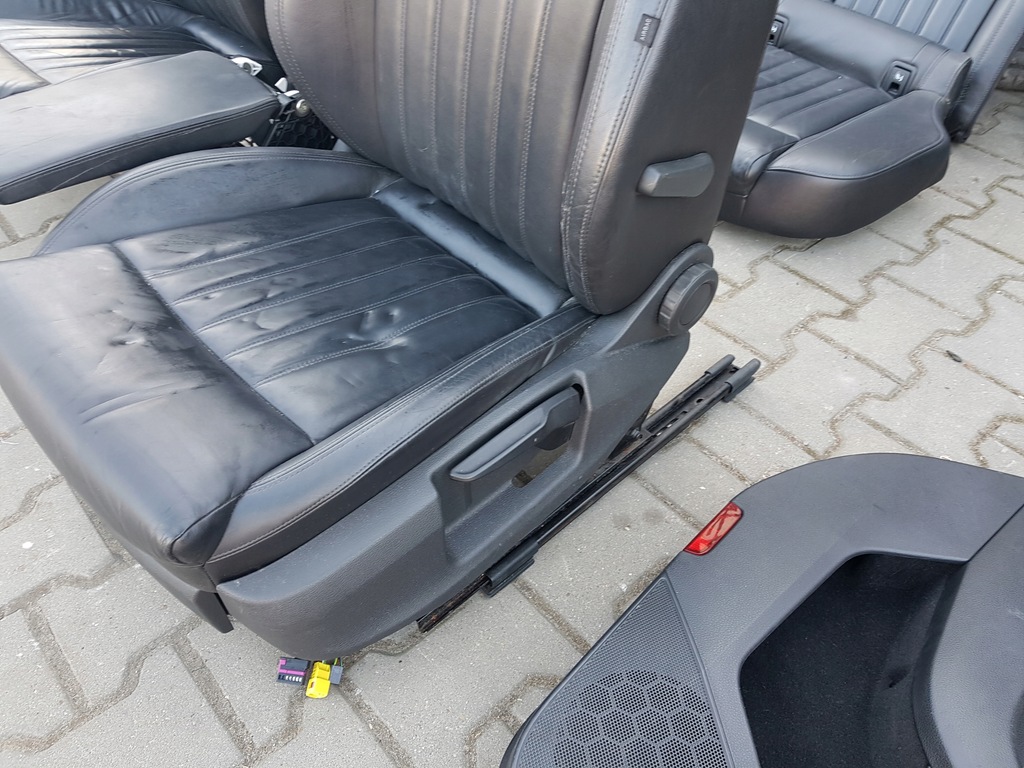 фото №9, Skoda superb 3 iii 15r- sedan сиденья кожаный заднее сиденье