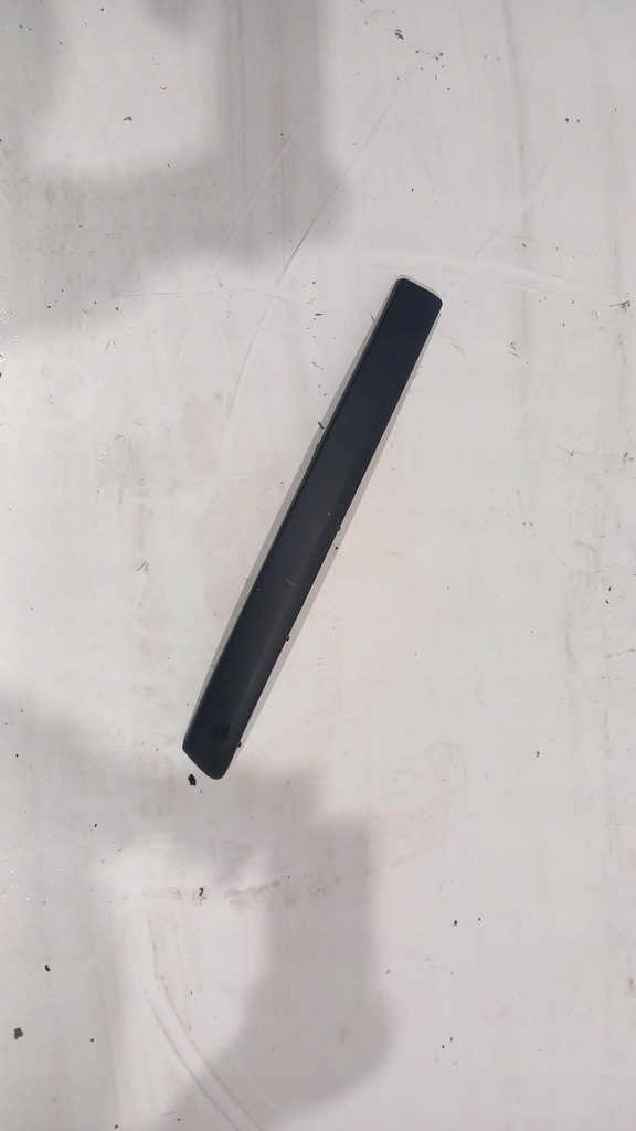 фото №1, Молдинг бампера перед правий renault clio