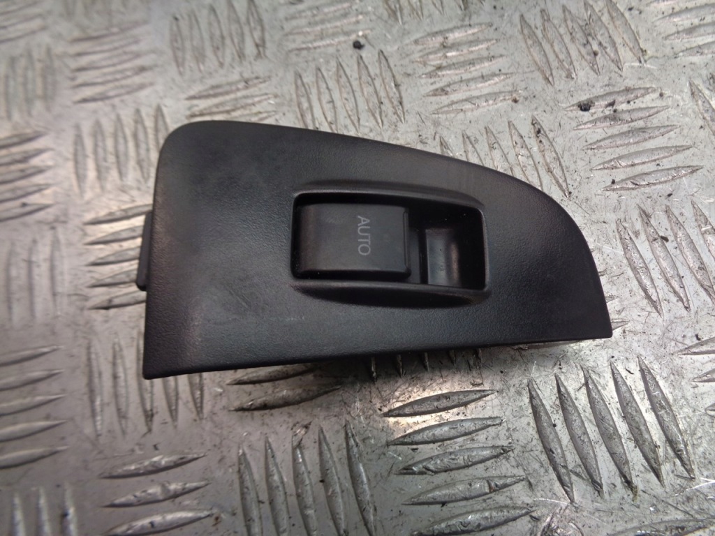 фото №1, Панель управление стекло правый задняя avensis t25