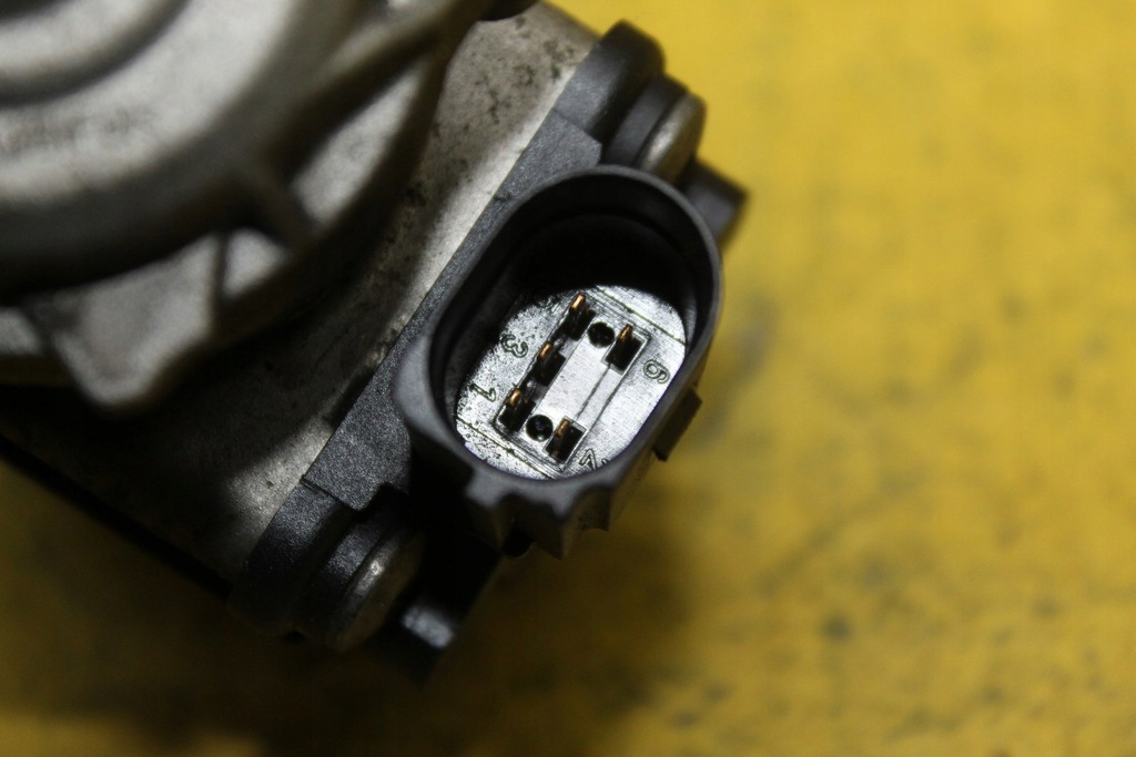 фото №6, Клапан блок керування турбіни 06k145725r a4 b8 1.8tsi