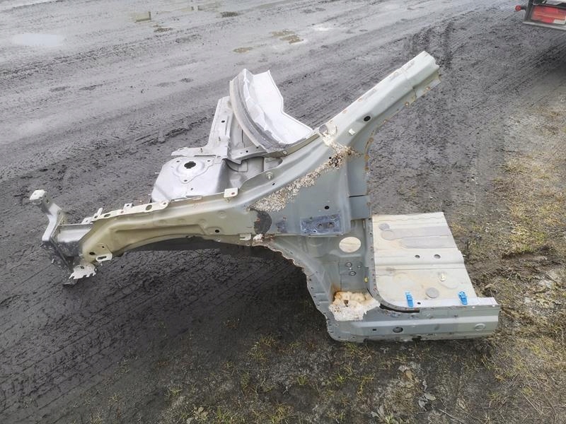 фото №1, Чверть лонжерон лівий перед peugeot 308 ii t9