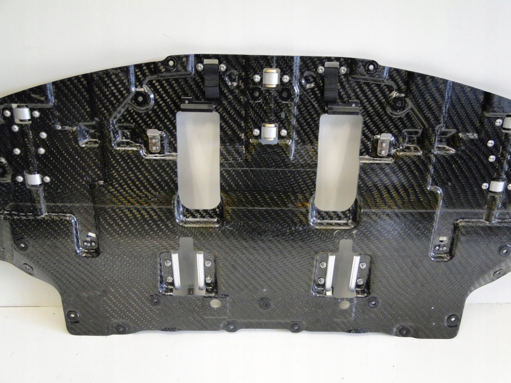 Mercedes накладка під  бампер передній дифузор карбон amg gt 190 black series Зі Шроту