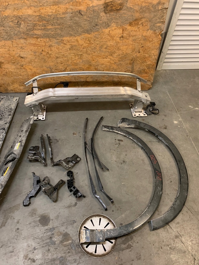 фото №13, Audi q3 83a гібрид kompletny перед радіатор бампер pas передній