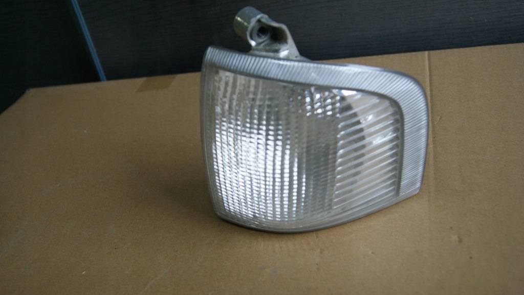 фото №1, Ford escort 1985-1990 поворотник левый поворотник
