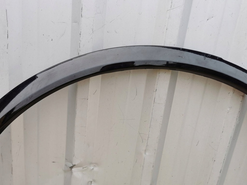 фото №5, Porsche cayenne iii 9y3 9y coupe молдинг na крыло правый задняя 9y3854732a