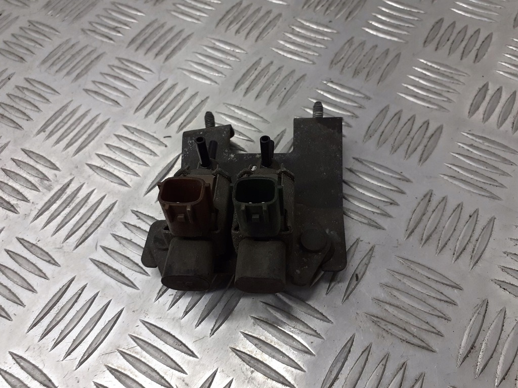 фото №1, Клапан вакууму mazda 6 gg 2.0 di